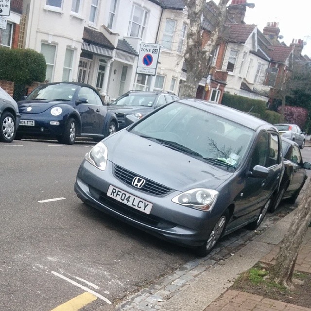 RF04 LCY is a crap parker