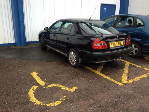 SY53 SOU displaying Inconsiderate Parking