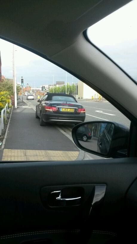 GJ63 JXD is an Inconsiderate Parker