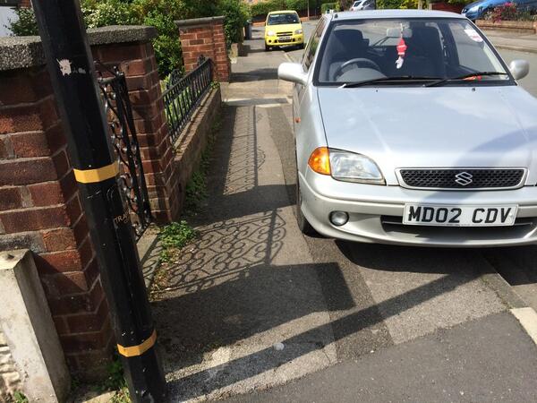 MD02 CDV displaying Inconsiderate Parking