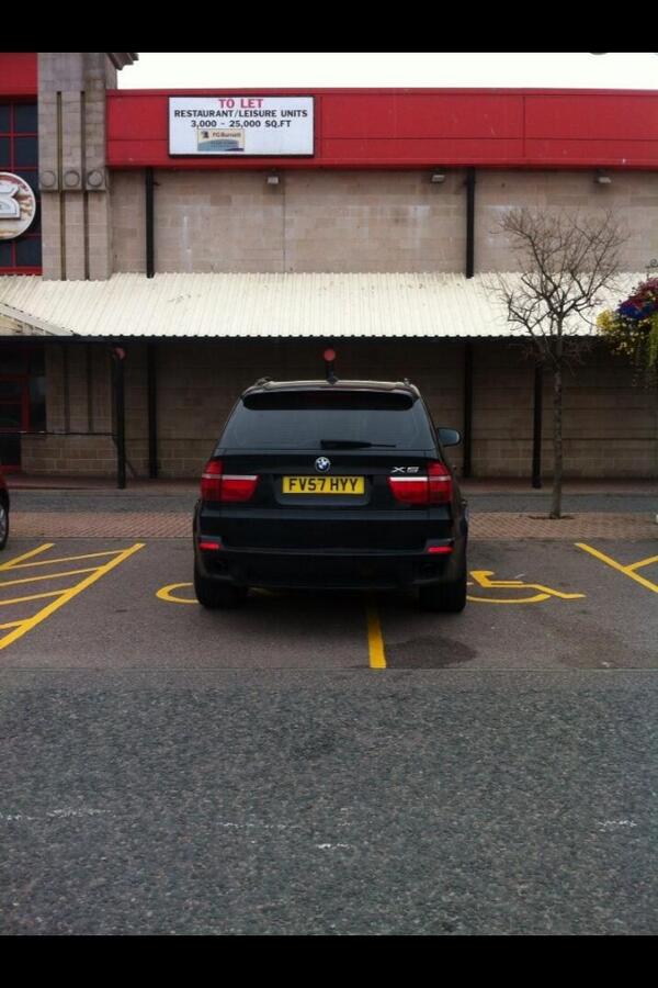 FV57 HYY displaying Selfish Parking