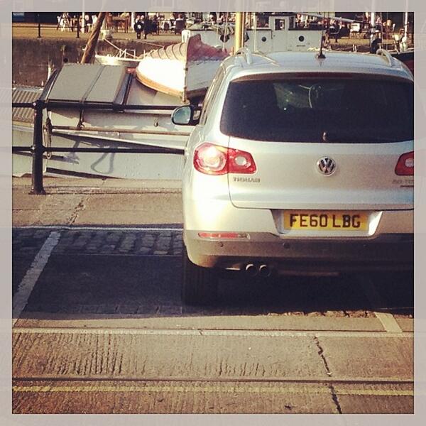 FE60 LBG displaying Selfish Parking