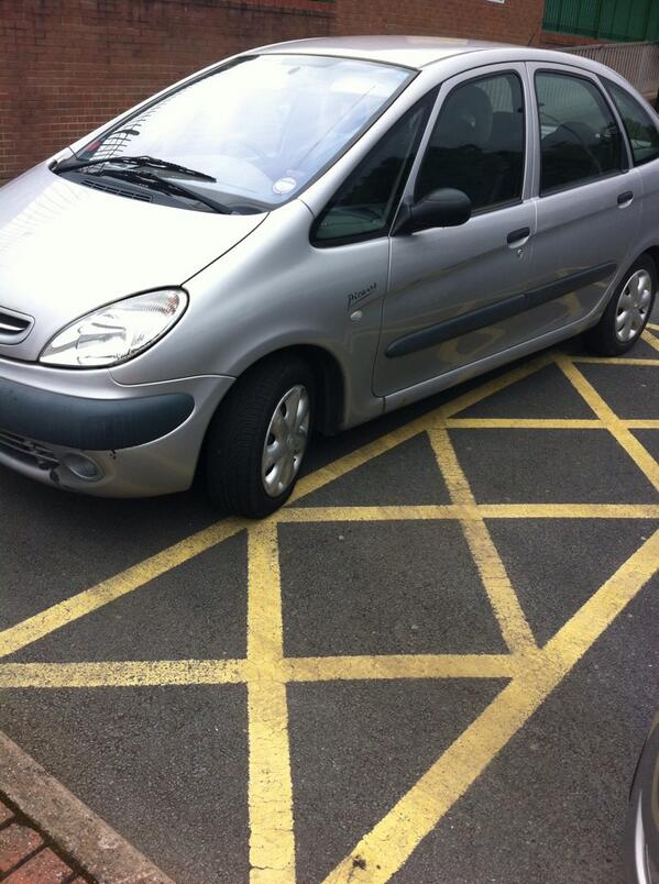 REG NOT ADDED displaying Inconsiderate Parking