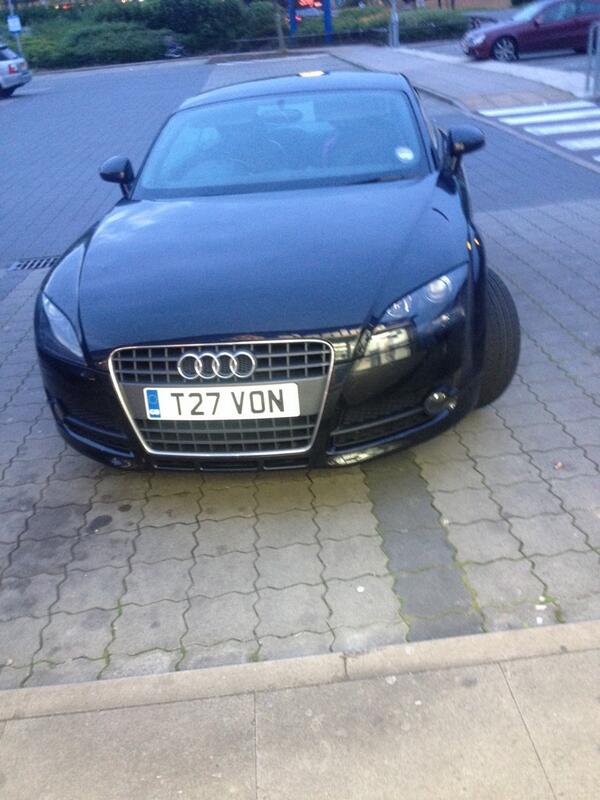 T27 VON displaying Inconsiderate Parking