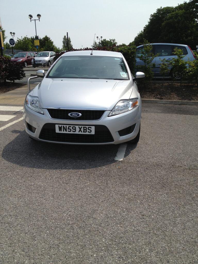 WN59 XBS displaying Inconsiderate Parking