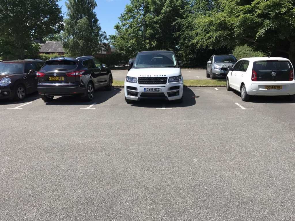 CY16 HCC displaying Inconsiderate Parking