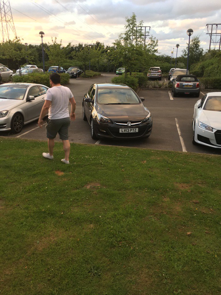 LV13 PTZ displaying Selfish Parking