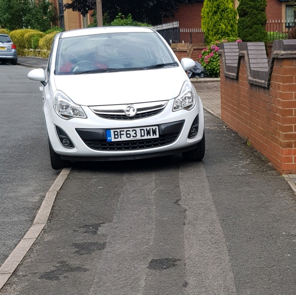 BF63DWW displaying Inconsiderate Parking
