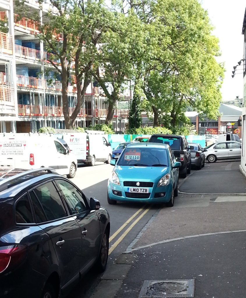 LM10TZB displaying Inconsiderate Parking