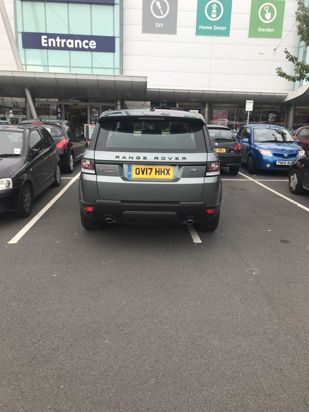 OV17 HHX is an Inconsiderate Parker
