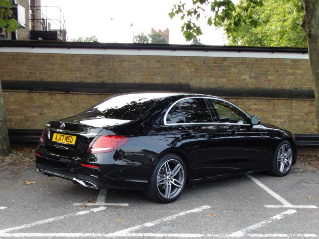 AJ17 MEU displaying Selfish Parking