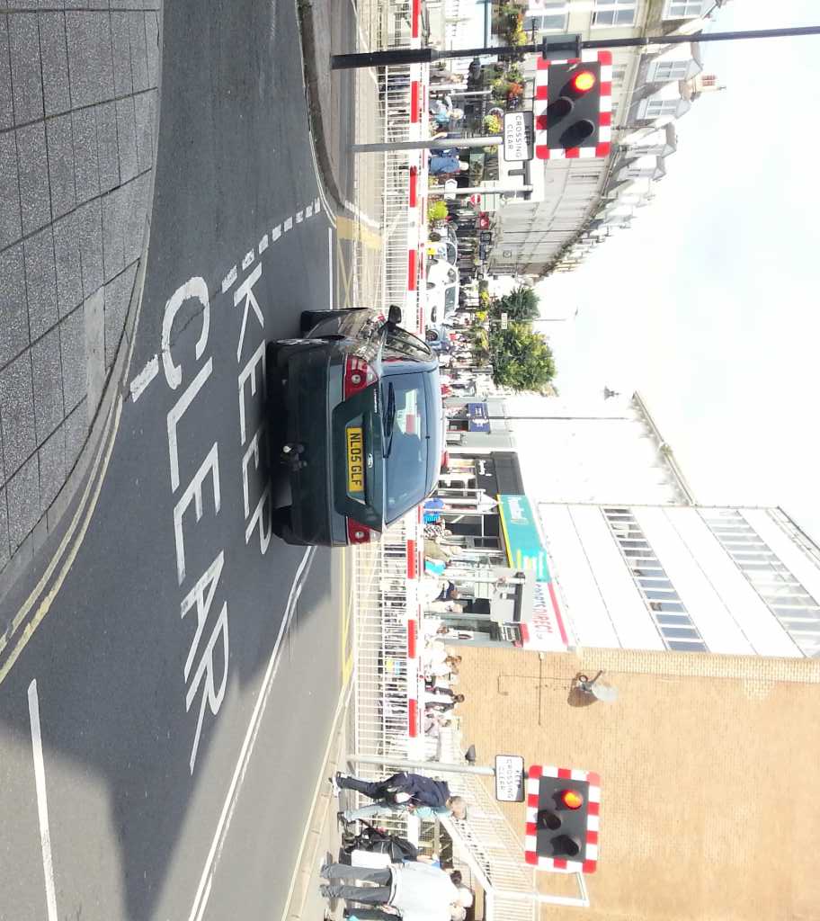 NL05 GLF is a crap parker