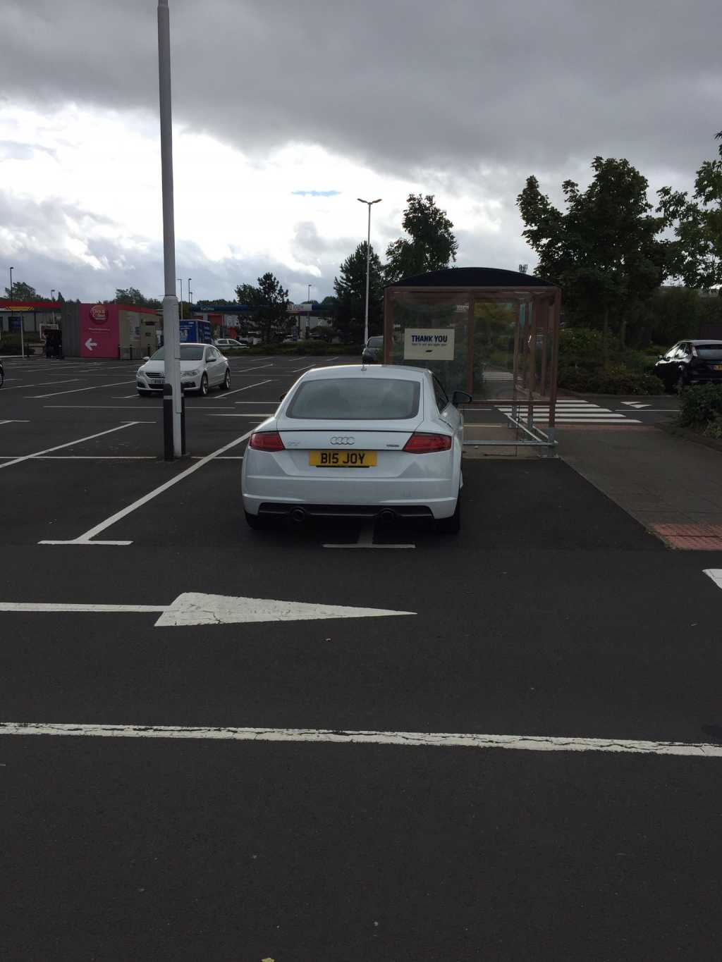B15 JOY displaying crap parking