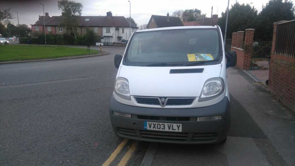 VX03 VLY displaying Inconsiderate Parking