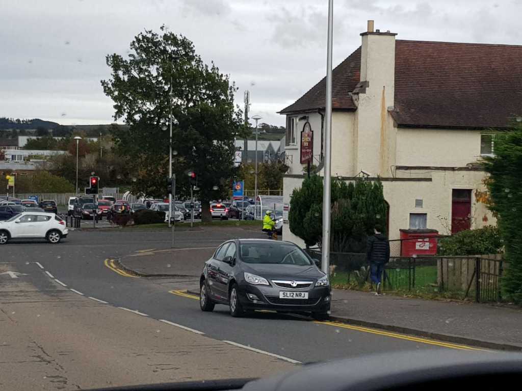 SL12 NRJ is an Inconsiderate Parker