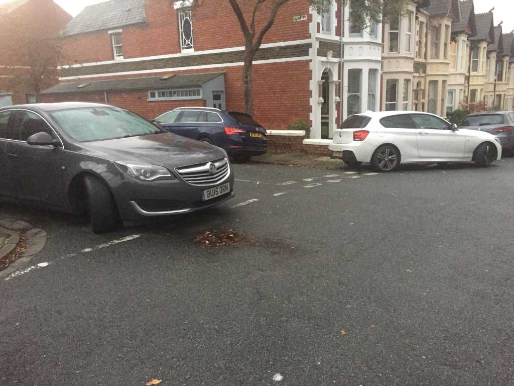 OU15 ORN displaying Inconsiderate Parking