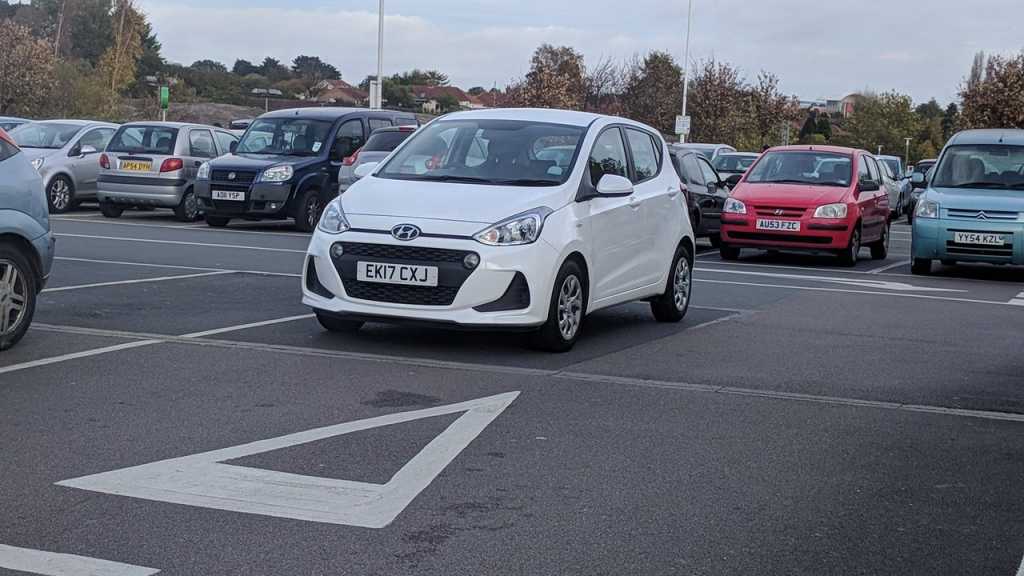 EK17CXJ is a Selfish Parker