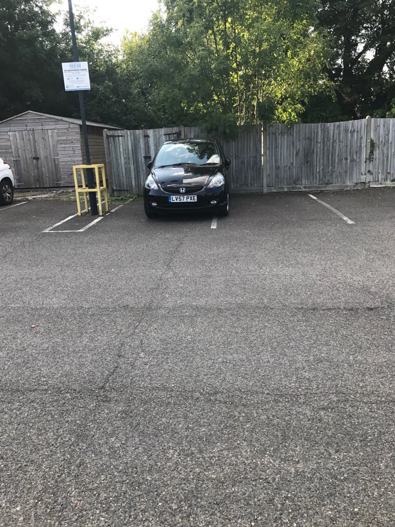 LV57 PXE is an Inconsiderate Parker