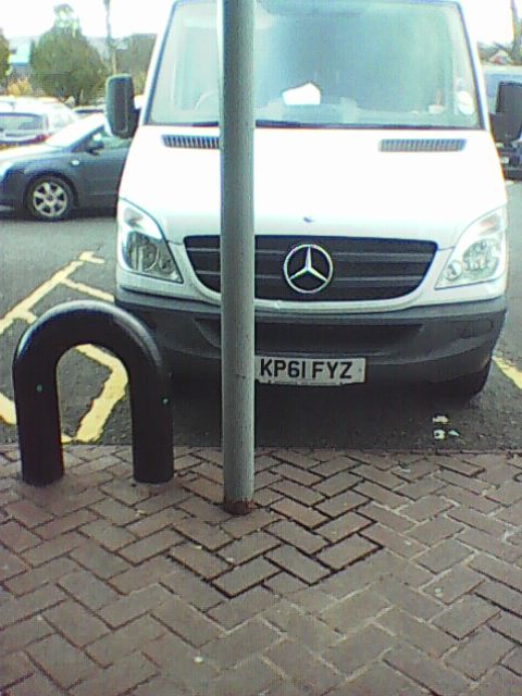 KP61 FYZ is a crap parker