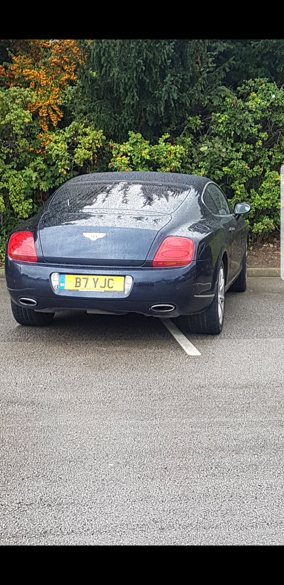 B7 YJC is an Inconsiderate Parker