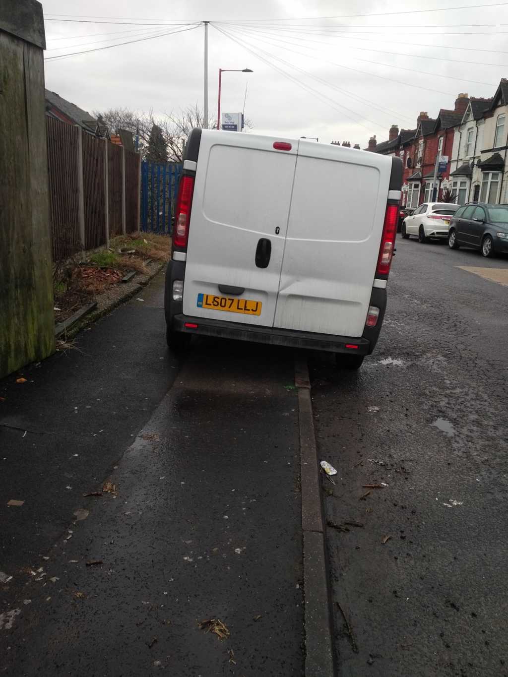 LS07 LLJ displaying crap parking