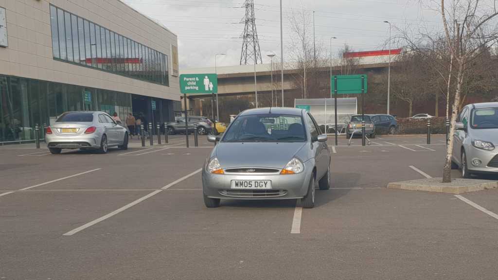 WM05 DGY displaying Inconsiderate Parking
