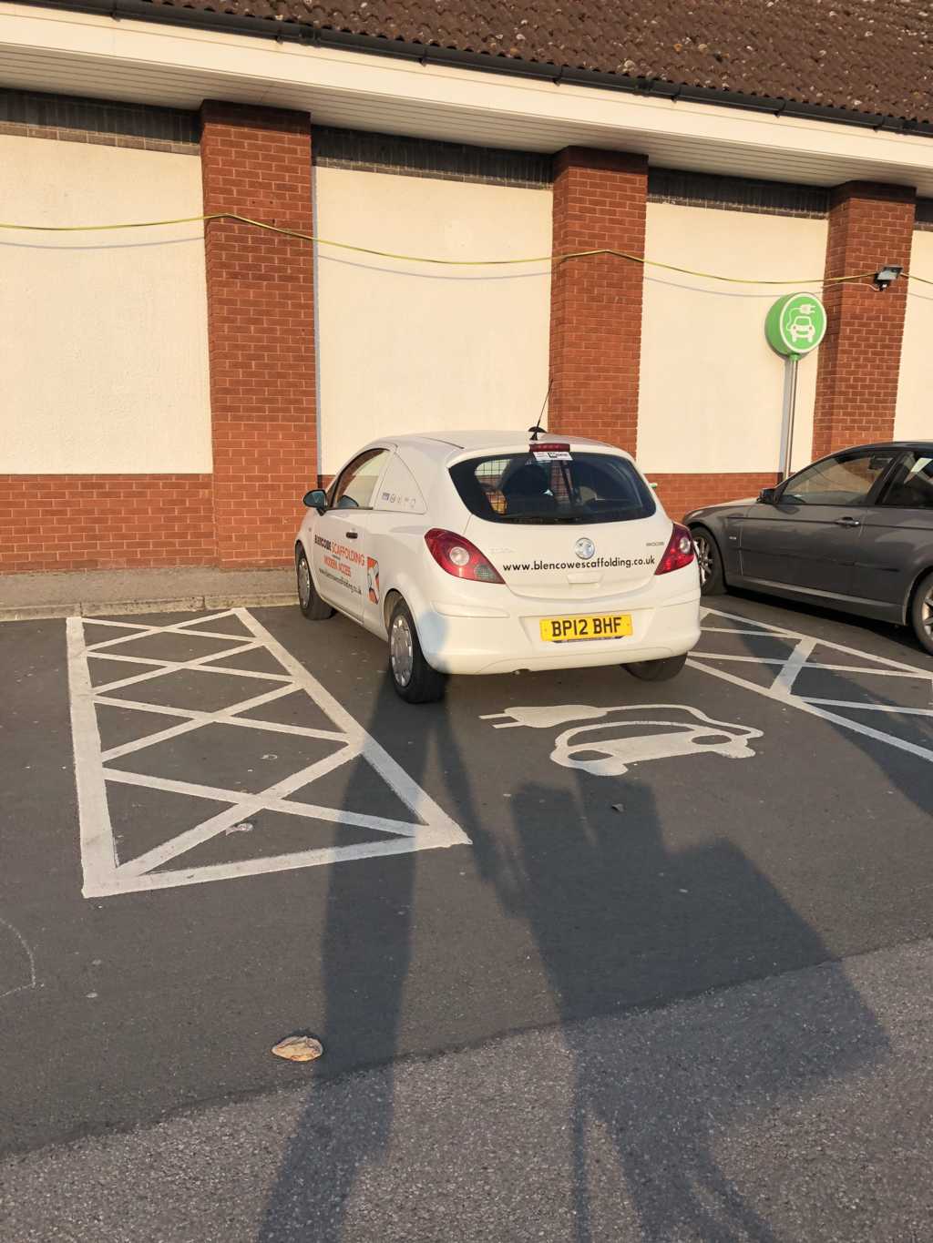 BP12 BHF is a Selfish Parker