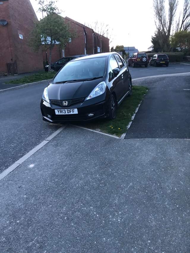 YR13 DFF is a crap parker