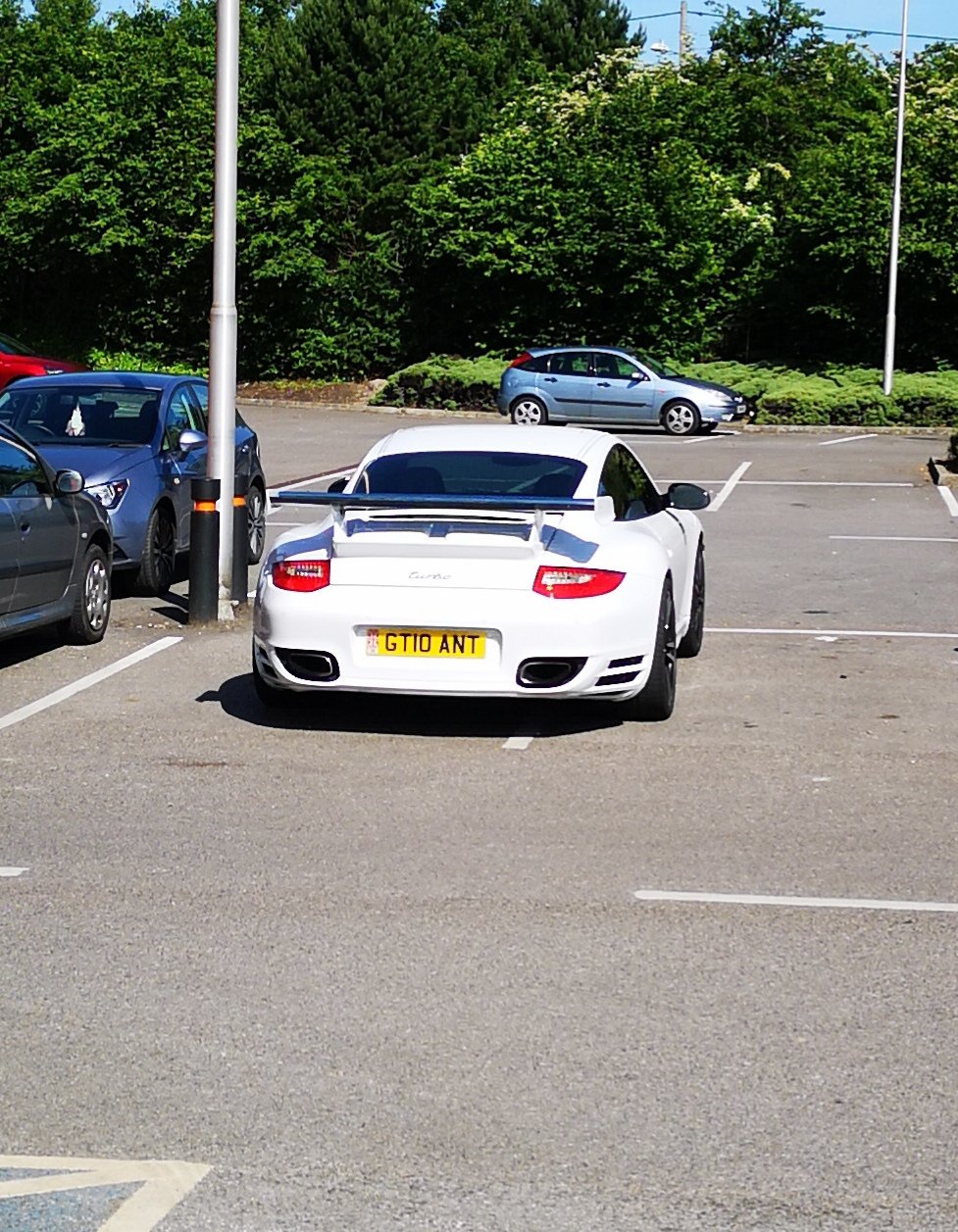 GT10 ANT is an Inconsiderate Parker