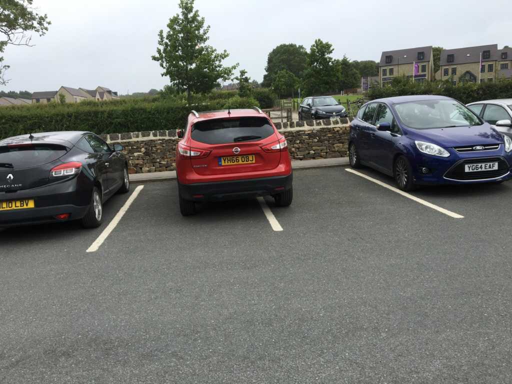 YH66 OBJ is an Inconsiderate Parker
