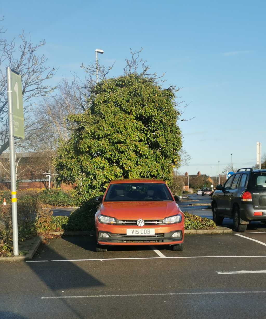 V15 CDB displaying Inconsiderate Parking
