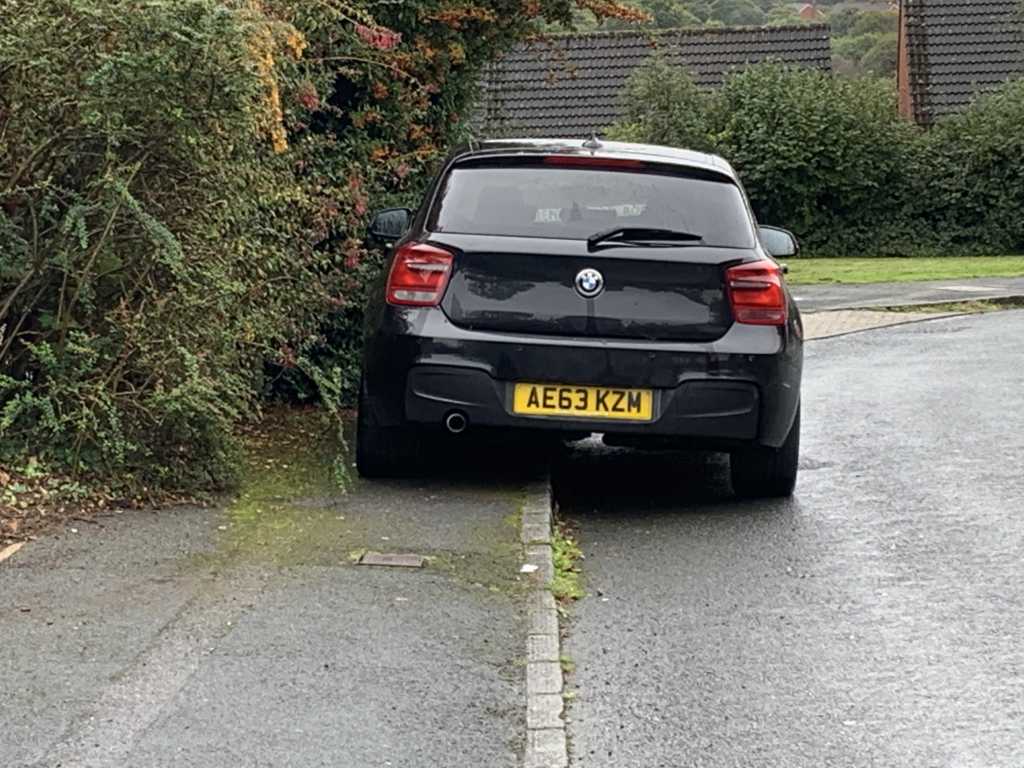Selfish Parker AE63KZM