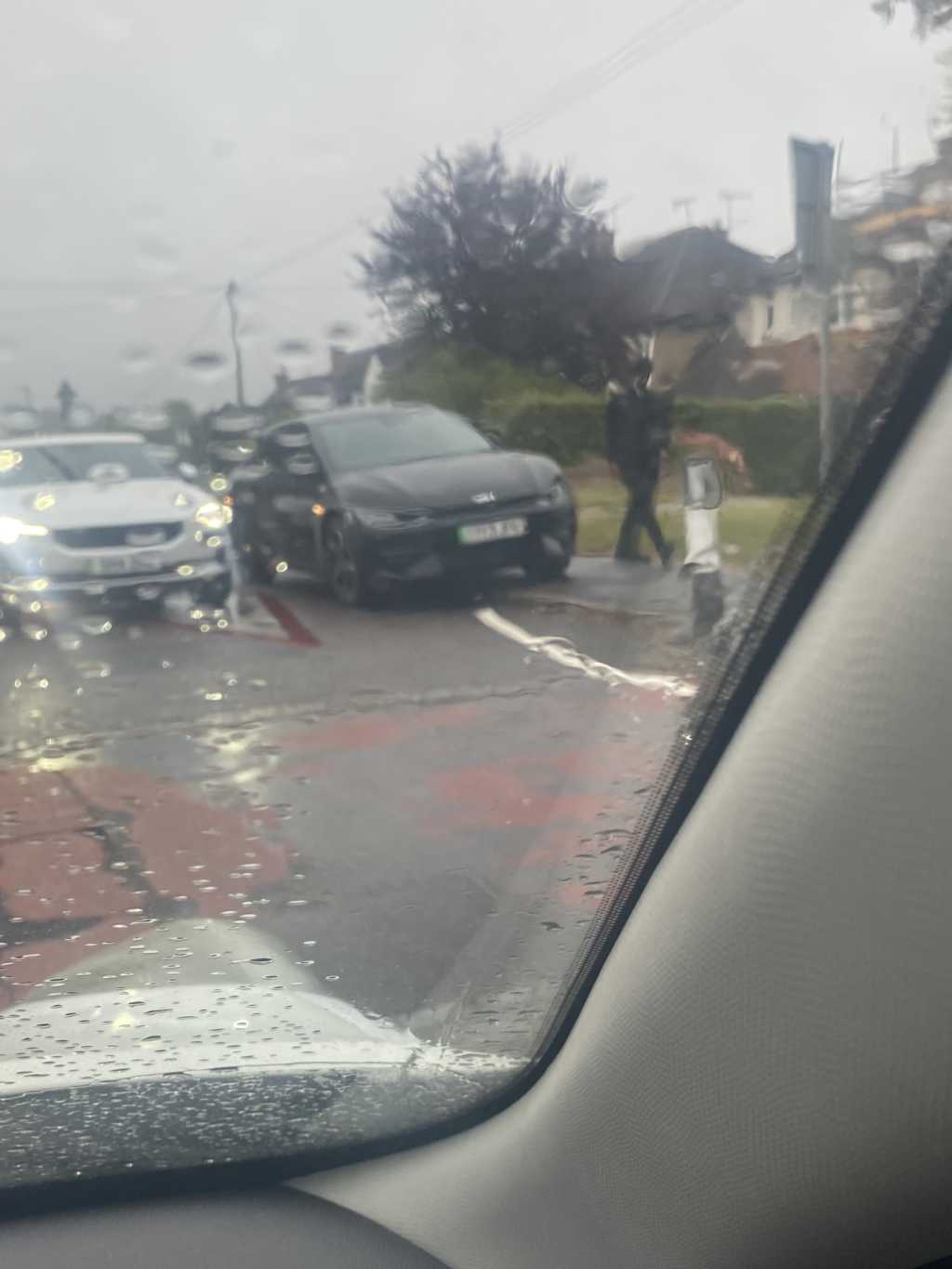 YY71JFK is a Selfish Parker