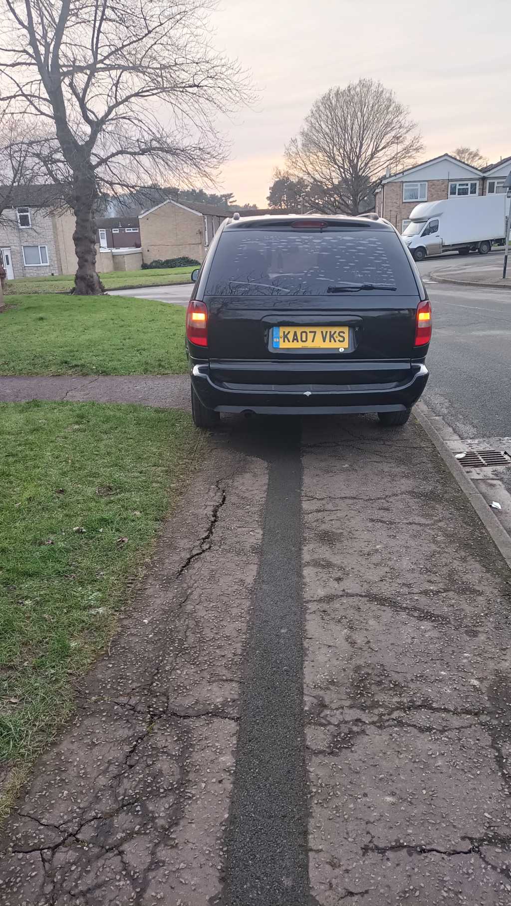 KA07 VKS is a Selfish Parker